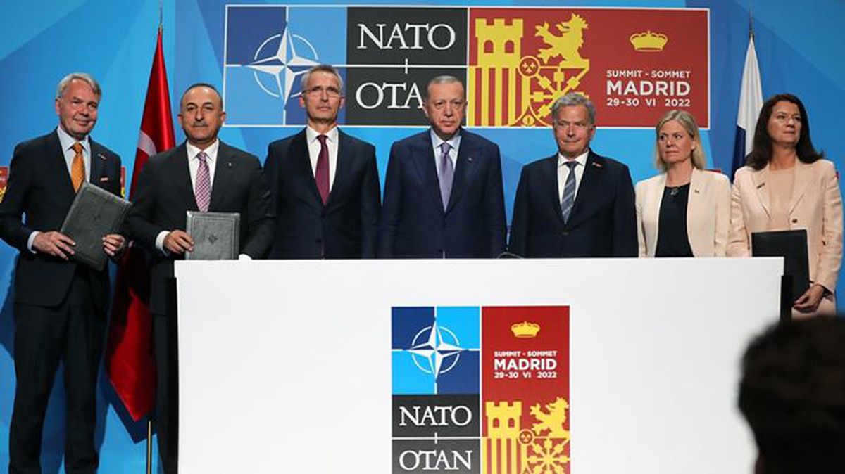 Son Dakika: NATO Genel Sekreteri Stoltenberg: Finlandiya salı günü NATO üyesi olacak
