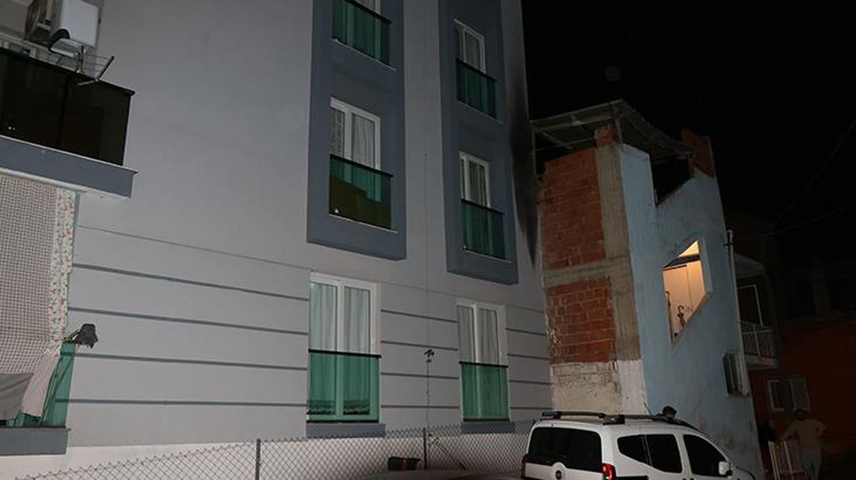 Alkollü şahıs eski sevgilisinin evine molotof attı
