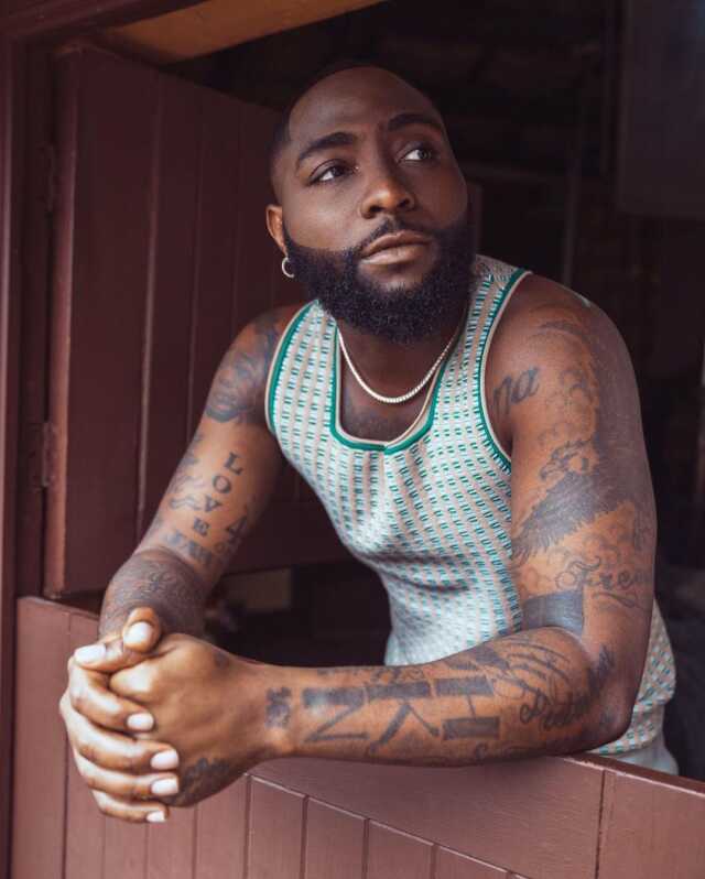 Nijeryalı şarkıcı Davido, 'Timeless' albümü ile müzik platformlarında rekor üstüne rekor kırdı