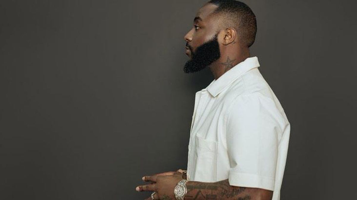 Nijeryalı şarkıcı Davido, 'Timeless' albümü ile müzik platformlarında rekor üstüne rekor kırdı