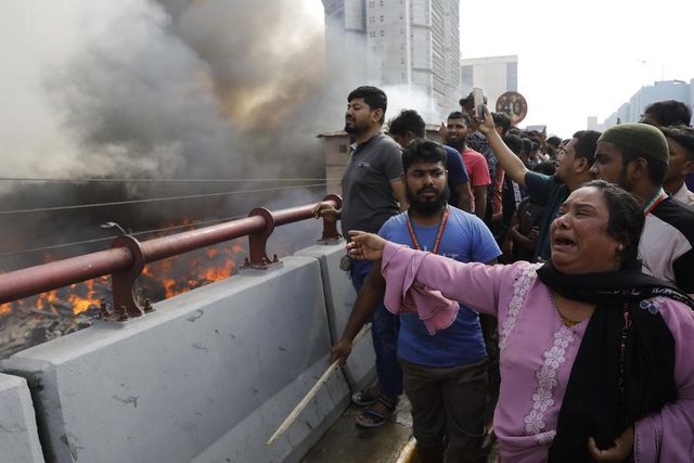 Bangladeş'in Başkentindeki Çarşı Yangını Büyük Zarara Neden Oldu