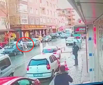 Boşanma aşamasındaki karısını, kızının yanında böyle vurdu