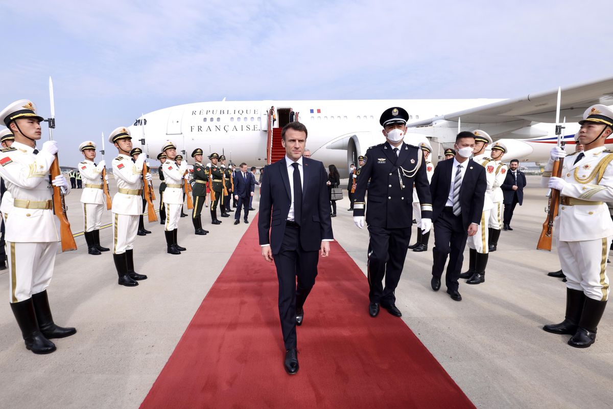 Fransa Cumhurbaşkanı Macron Resmi Ziyaret İçin Çin'de