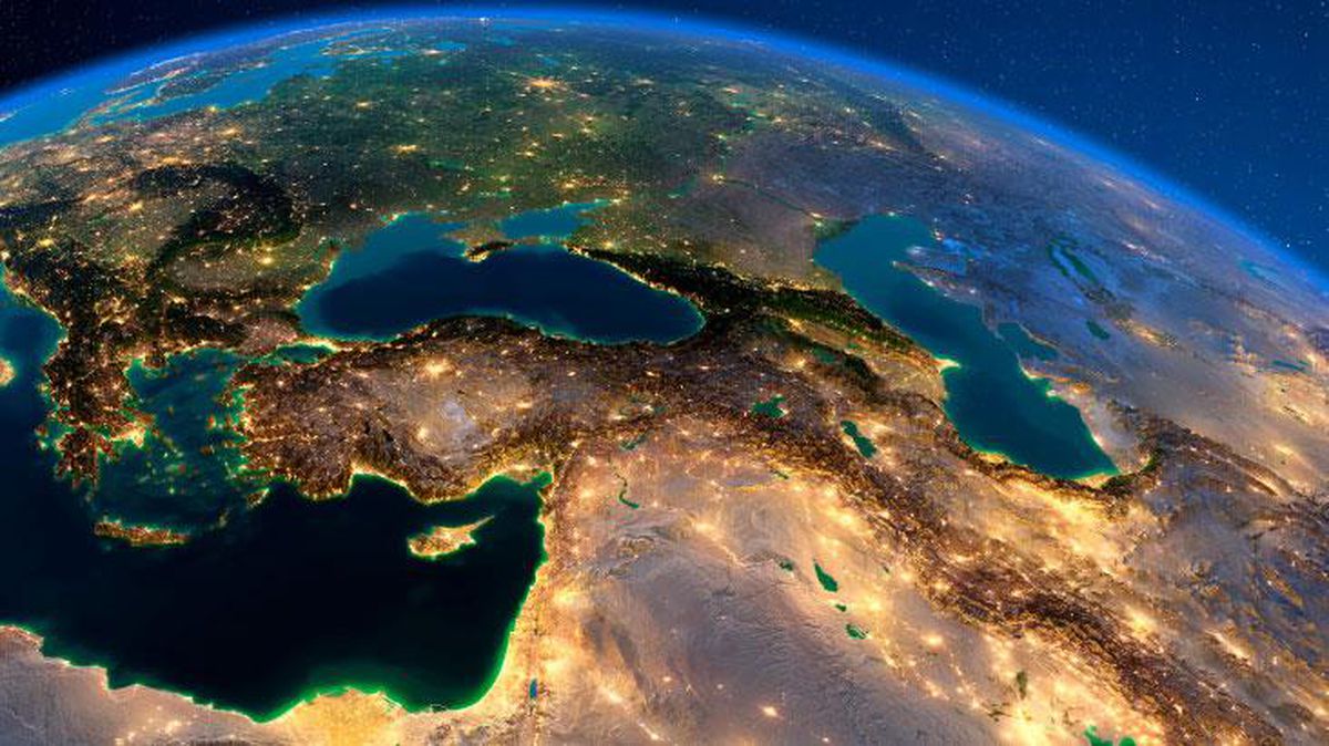 Rus kozmonot 'Harika sıcak şehir' diyerek Antalya'nın uzaydan fotoğrafını paylaştı