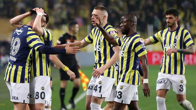 Filede, potada ve sahada zafer! Fenerbahçe için muhteşem gece