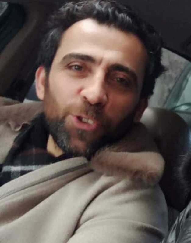 Güngören'de silahlı saldırıda yaralandı; Hastaneye giderken kaza yaptı