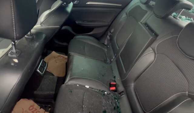 İstanbul'da otomobilde oturanlara silahlı saldırı: 1 ölü, 1 yaralı