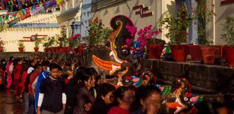 Nepal'de Kutlanan Baishak Asnan Festivali'nden Renkli Görüntüler