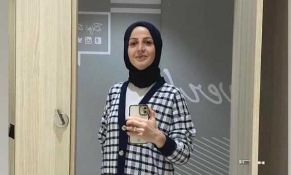 Bayburt'ta karlı yolda otomobil devrildi: 1'i çocuk 3 ölü