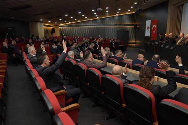 İş insanı Serkan Kaya'nın Samsun TSO meclisindeki konuşması gündeme damga vurdu İş insanı Serkan Kaya'nın Samsun TSO meclisindeki konuşması gündeme damga vurdu