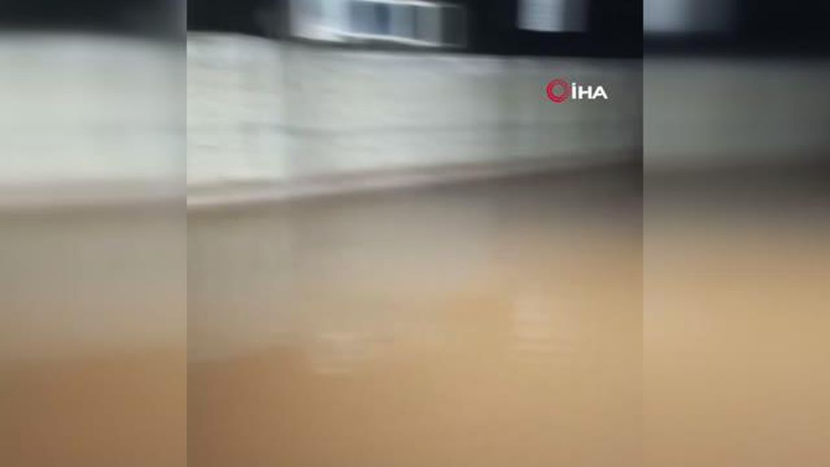 Sağanak yağışlar Nusaybin'de hayatı olumsuz etkiledi