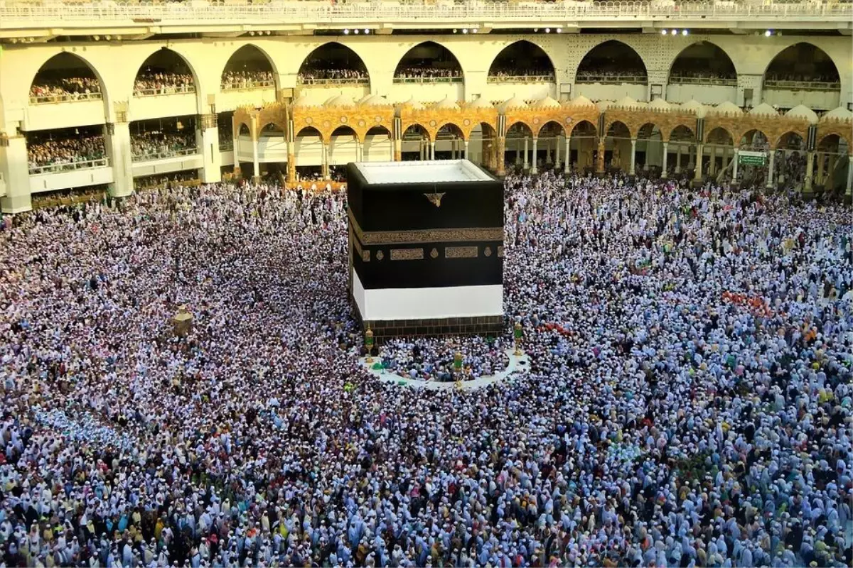 İstanbul iftar vakti ne zaman? 13 Nisan Perşembe İstanbul iftar saat kaçta okunuyor?
