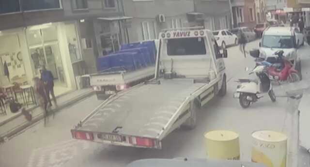 Balıkesir'deki cinayet anları güvenlik kamerasına yansıdı