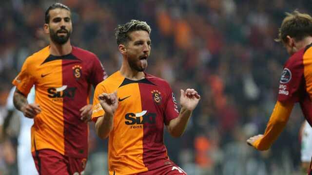 Kayserispor maçıyla opsiyon devreye girdi! Mertens gelecek sezon da Galatasaray'da Kayserispor maçıyla opsiyon devreye girdi! Mertens gelecek sezon da Galatasaray'da