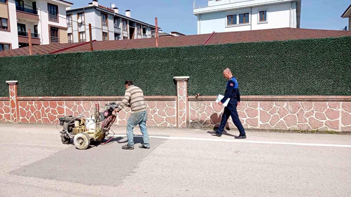 Semt pazarına kavuşuyor