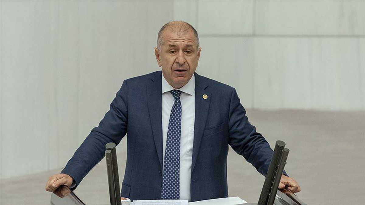 Ümit Özdağ kimdir? Ümit Özdağ hangi partiden? Ümit Özdağ kaç yaşında, nereli? Ümit Özdağ hayatı ve biyografisi!