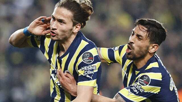Büyük hayal kırıklığı! Fenerbahçe-Ankaragücü maçını izleyen herkes aynı yorumu yapıyor Büyük hayal kırıklığı! Fenerbahçe-Ankaragücü maçını izleyen herkes aynı yorumu yapıyor