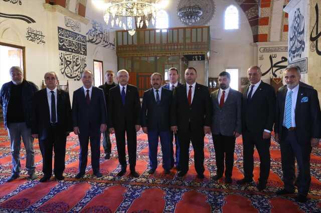 Cumhurbaşkanı adayı ve CHP Genel Başkanı Kılıçdaroğlu Edirne'de Eski Cami'yi ziyaret etti