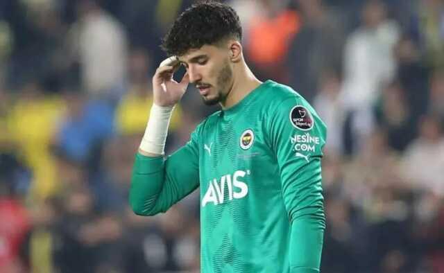 Fenerbahçe'de maça saatler kala sakatlık depremi! Altay Bayındır, Ankaragücü karşısında yok Fenerbahçe'de maça saatler kala sakatlık depremi! Altay Bayındır, Ankaragücü karşısında yok