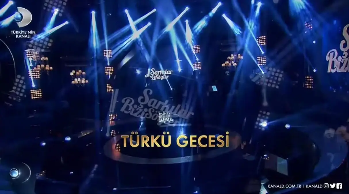 Şarkılar Bizi Söyler konukları kimler? 15 Nisan 2023 Şarkılar Bizi Söyler bu haftanın konukları kimler? Şarkılar Bizi Söyler canlı izle! Kanal D canlı