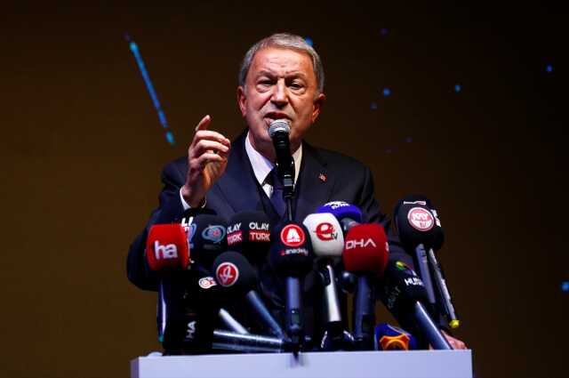 Bakan Akar'dan 'Vur de vuralım, öl de ölelim' sloganlarına karşılık: Onun da zamanı gelecek bekleyin