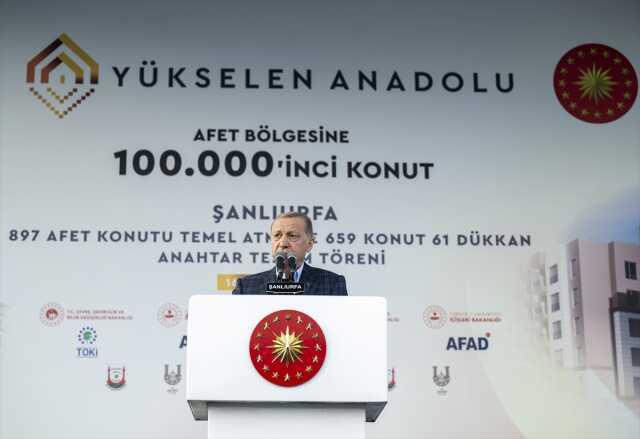 Cumhurbaşkanı Erdoğan'dan Şanlıurfa'da muhalefete sert eleştiri: Seçim kirli pazarlıklarla kazanılmıyor Cumhurbaşkanı Erdoğan'dan Şanlıurfa'da muhalefete sert eleştiri: Seçim kirli pazarlıklarla kazanılmıyor