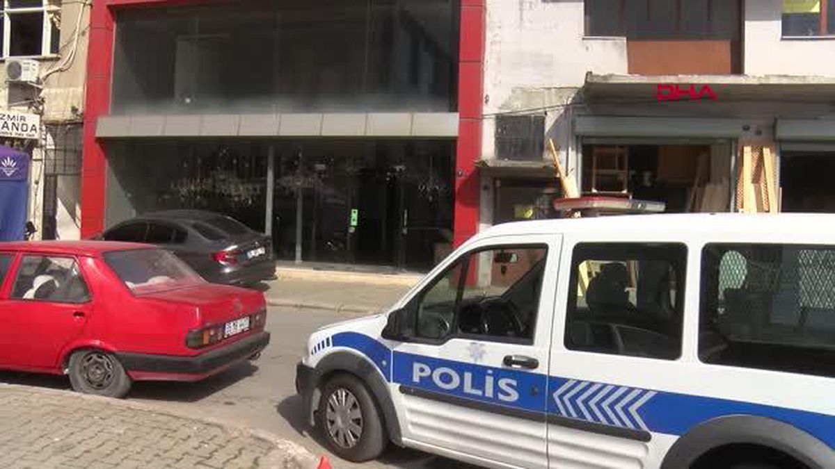 MOTOSİKLETLİ SALDIRGAN İŞYERLERİNE ATEŞ AÇTI 3 YARALI