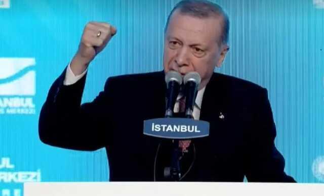 Soğan tartışmasına Cumhurbaşkanı Erdoğan da dahil oldu: Masaya koyup da vurup dağıtabiliyor musun Soğan tartışmasına Cumhurbaşkanı Erdoğan da dahil oldu: Masaya koyup da vurup dağıtabiliyor musun