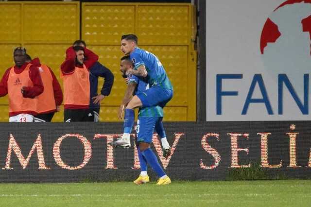 Bolu engelini rahat geçtiler! Çaykur Rizespor'dan Süper Lig yolunda dev adım