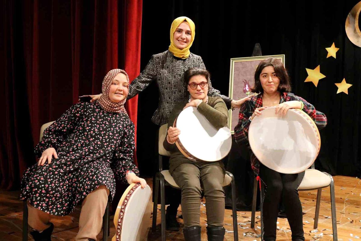 Engelsiz hobi kursu öğrencilerinden Kadir Gecesi'nin anlamını öğrendi