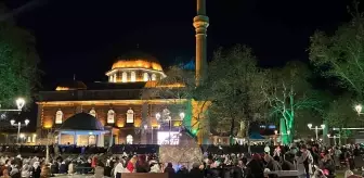 Kadir Gecesi'nde Balıkesir'de camiler doldu taştı