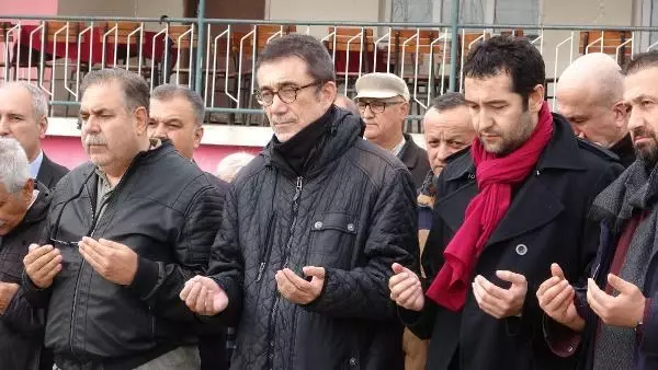 Ödüllü yönetmen Ceylan'ın annesi Çanakkale'de toprağa verildi