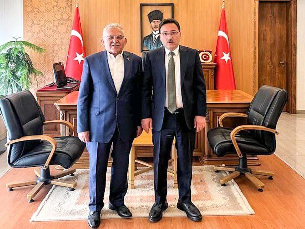 Vali Çiçek Kayseri'ye döndü