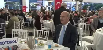 AK Parti Milletvekili Aday Rasim Erdoğmuş, İmam Hatiplilerle bir araya geldi