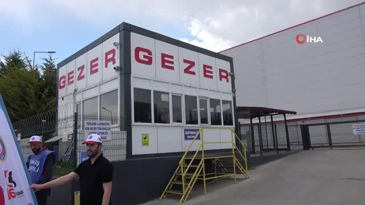Bolu'da fabrika işçileri eylemde