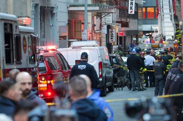 New York'ta otopark çökmesi sonucu 1 kişi hayatını kaybetti