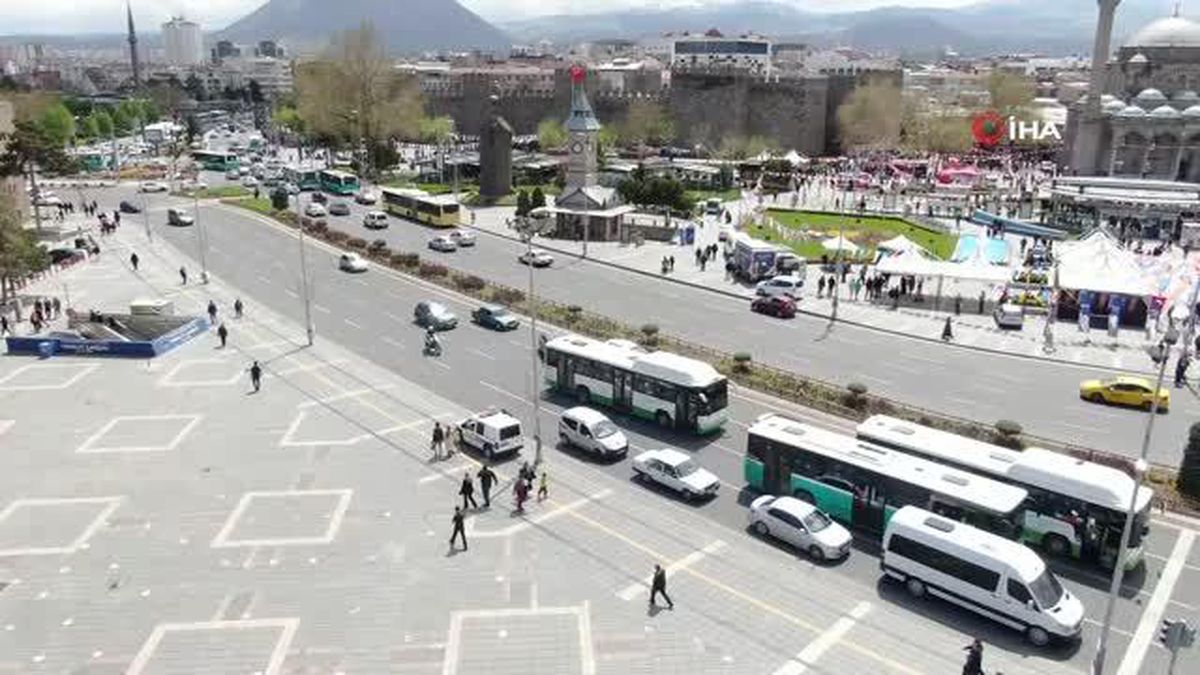 Kayseri'de bayram yoğunluğu