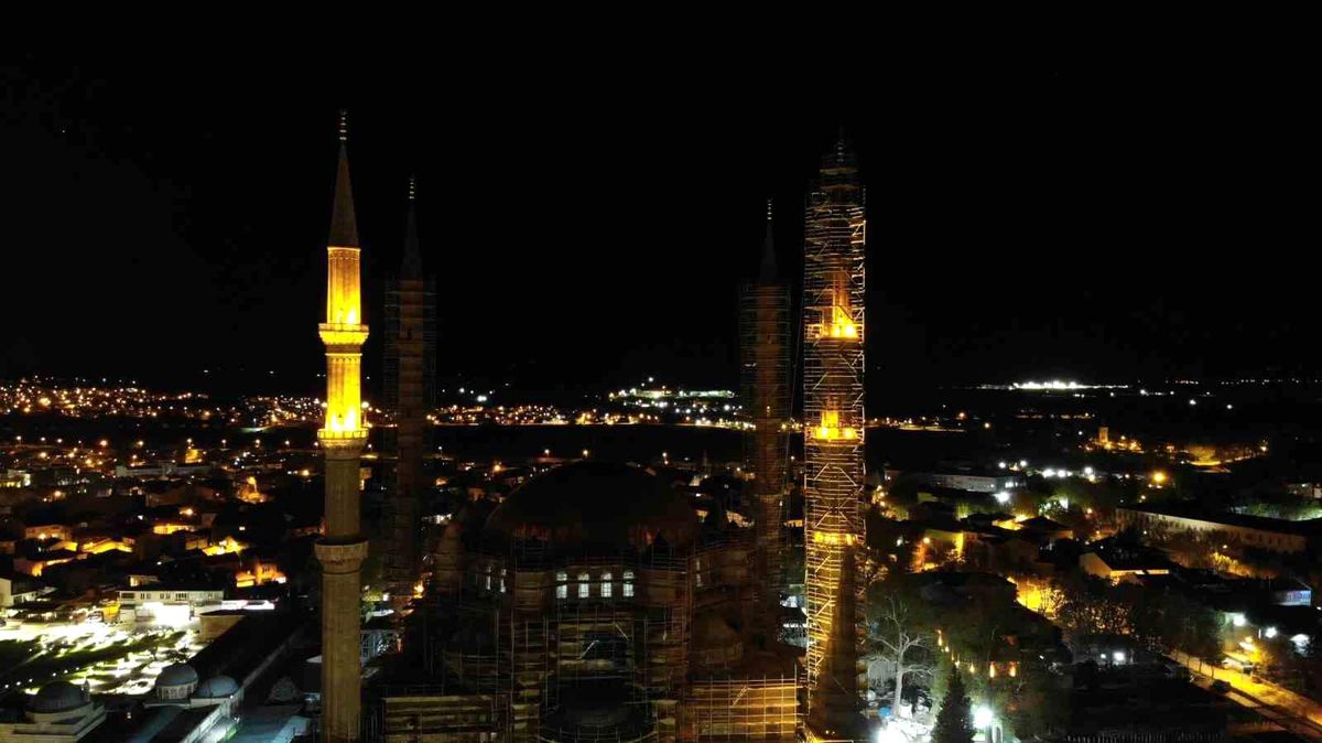 Selimiye'de Ramazan'ın son teravih namazı kılındı