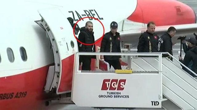 Son Dakika: Thodex'in kurucusu Faruk Fatih Özer Türkiye'ye getirildi Son Dakika: Thodex'in kurucusu Faruk Fatih Özer Türkiye'ye getirildi