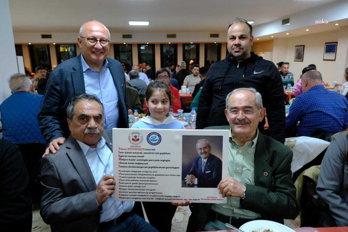 Yılmaz Büyükerşen, Amatör Spor Kulüplerinin Temsilcilerini İftarda Ağırladı