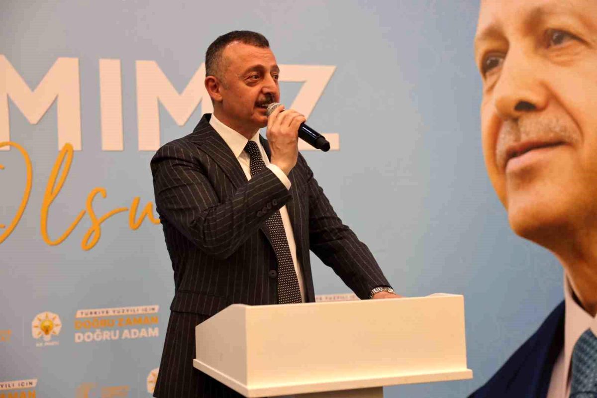 Başkan Büyükakın: 'İlk turda yüzde 54 alacağız, Togg'una iddiaya girmeye hazır mısınız'