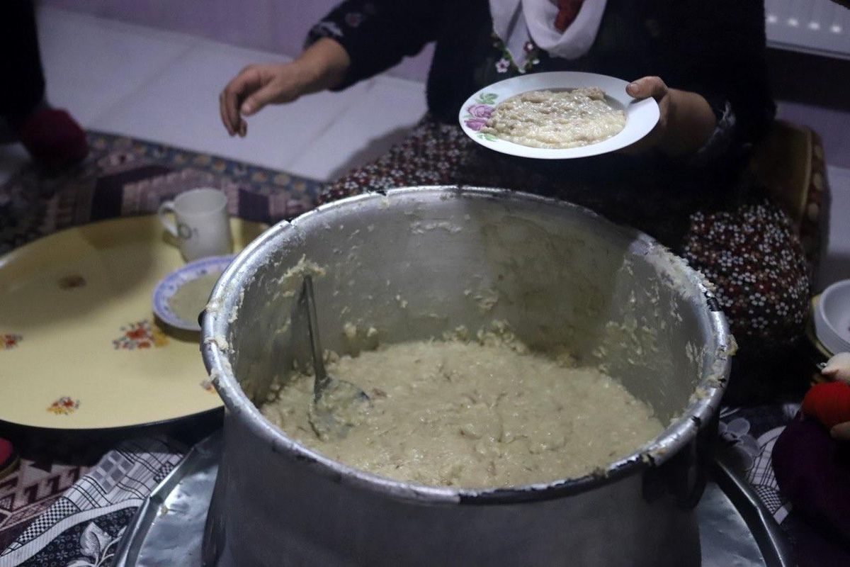 Bayram sabahlarının vazgeçilmez lezzeti 'halise' sofraları süsledi