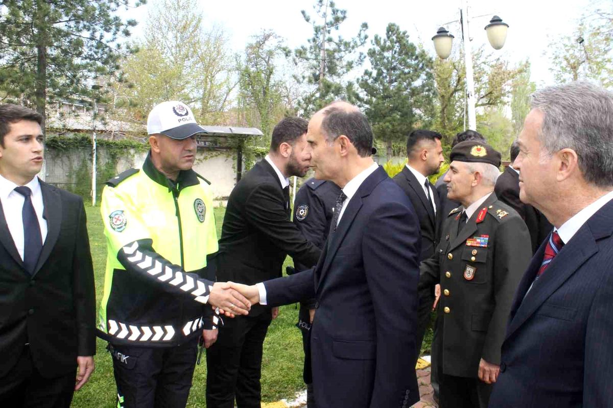 Edirne'de bayramlaşma programı