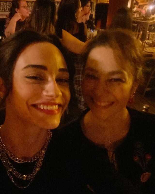 Genç oyuncu Sude Zülal Güler'in annesi hayatını kaybetti Genç oyuncu Sude Zülal Güler'in annesi hayatını kaybetti