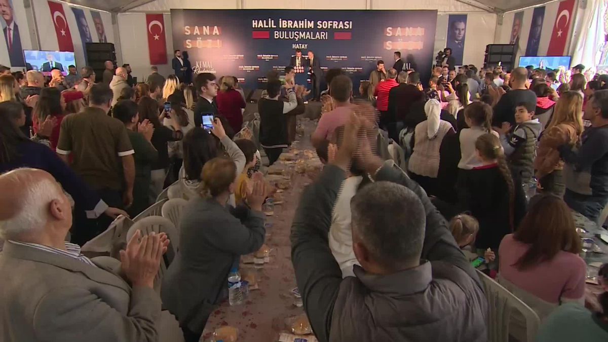 İmamoğlu: 'Bu Ülkede Çocuklarımızın Hak Ettikleri Bayram Sabahına Uyanmaları İçin Elimizden Geleni Yapacağız '