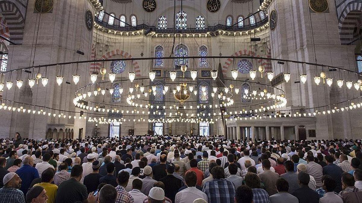 Kastamonu bayram namazı saat kaçta? 2023 Kastamonu bayram namazı ne zaman? Kastamonu Ramazan Bayramı namaz saati!