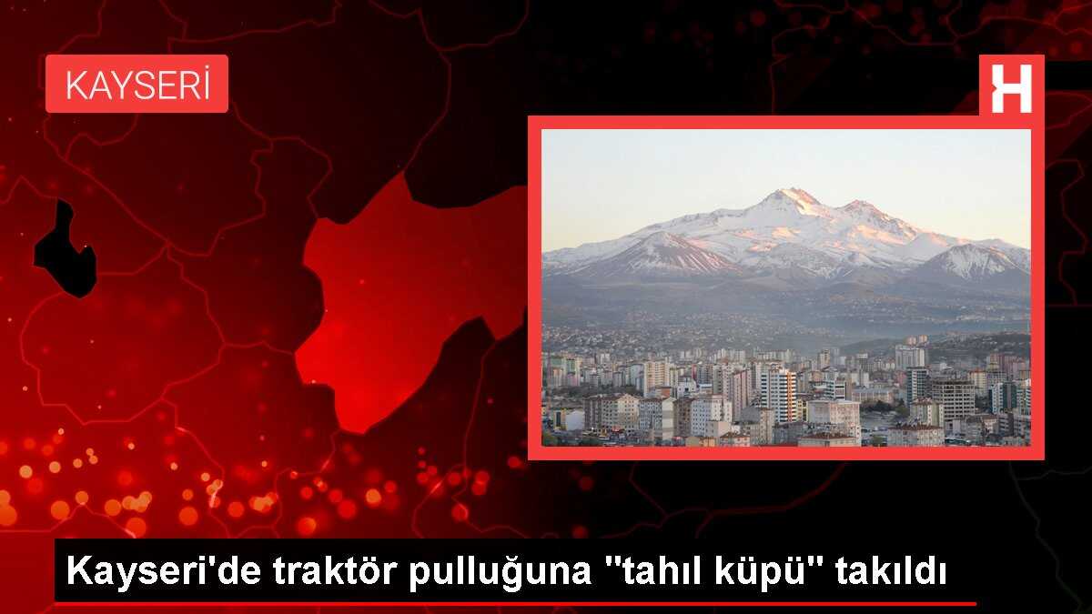 Kayseri'de traktör pulluğuna 'tahıl küpü' takıldı