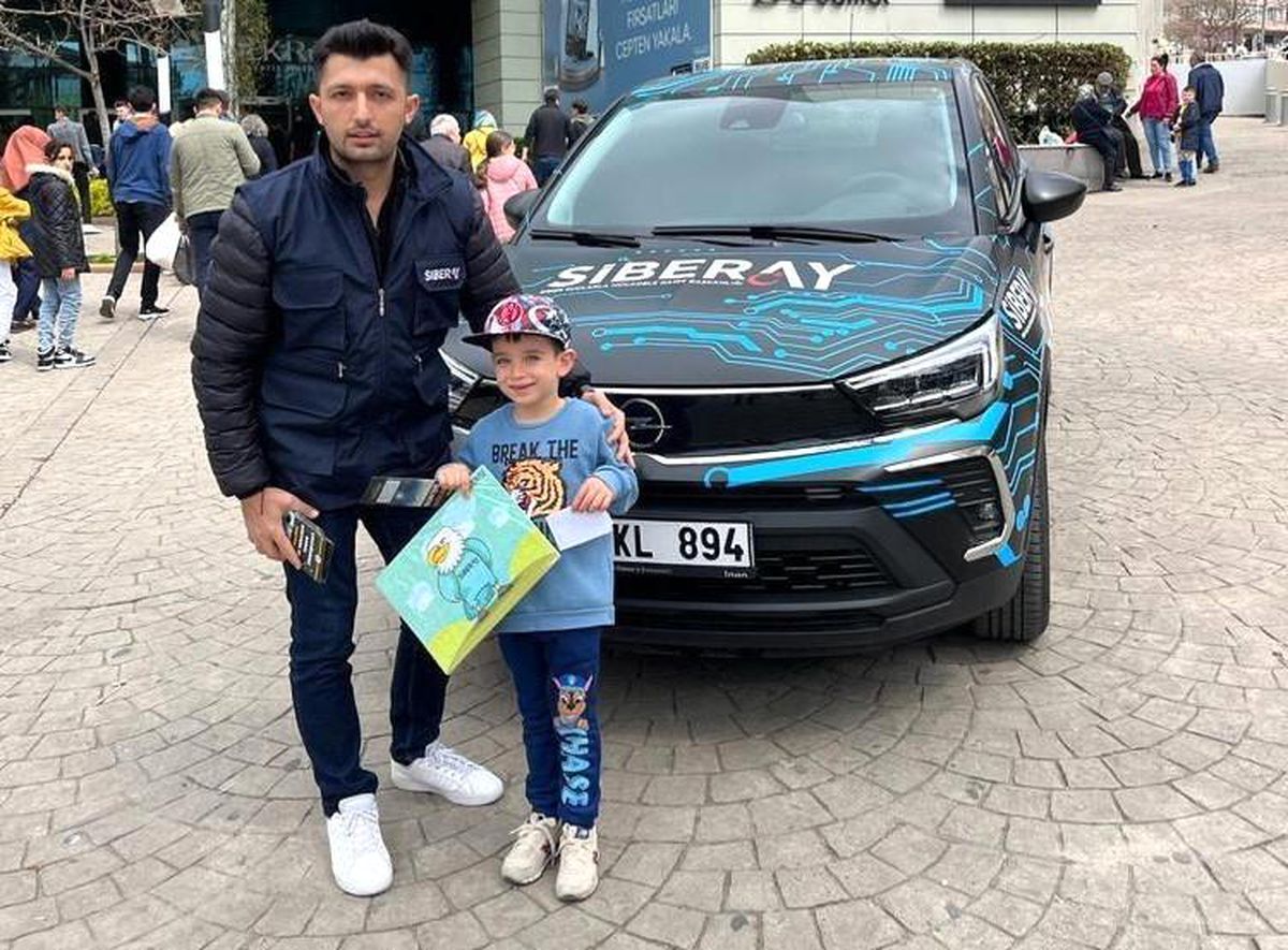 'Siberay' sokakta bilgilendiriyor