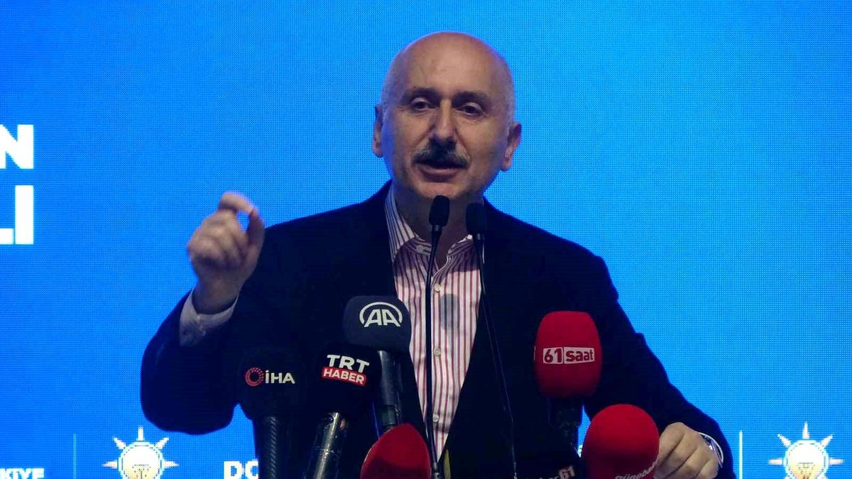 Bakan Karaismailoğlu: 'Yapılmasın dedikleri İstanbul Havalimanı birkaç gün içinde 200 milyonuncu yolcuyu ağırlayacak'