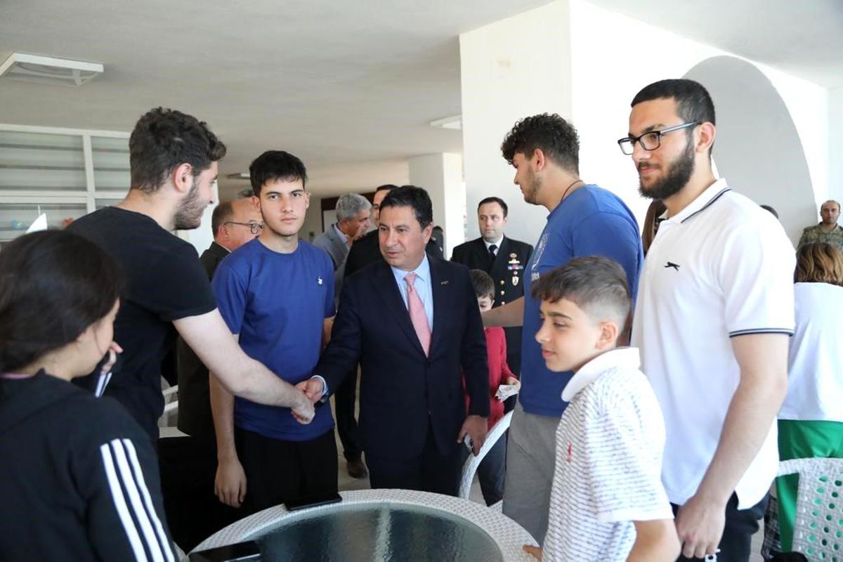 Başkan Aras'tan bayram ziyaretleri